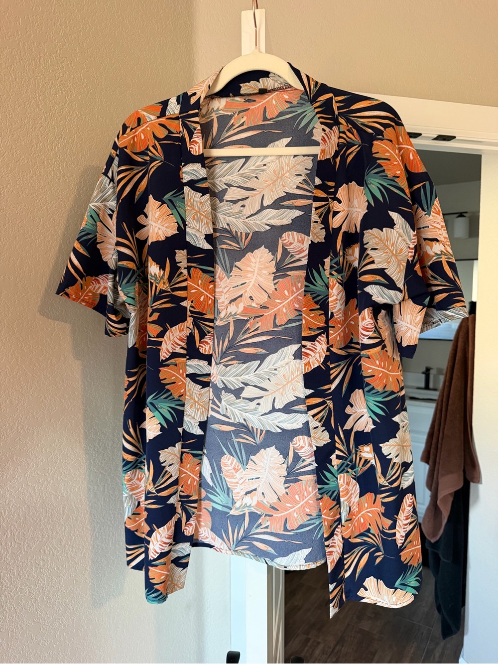 Women’s Navy Tropical Print Lightweight Shirt Jacket